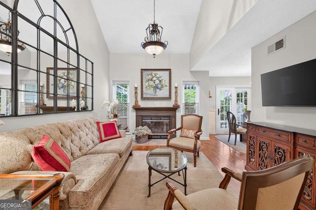 868 Edgewater Circle, Marietta, GA 30062