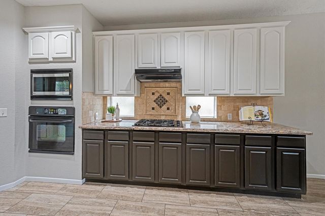 11507 Canyon Woods Drive, Tomball, TX 77377