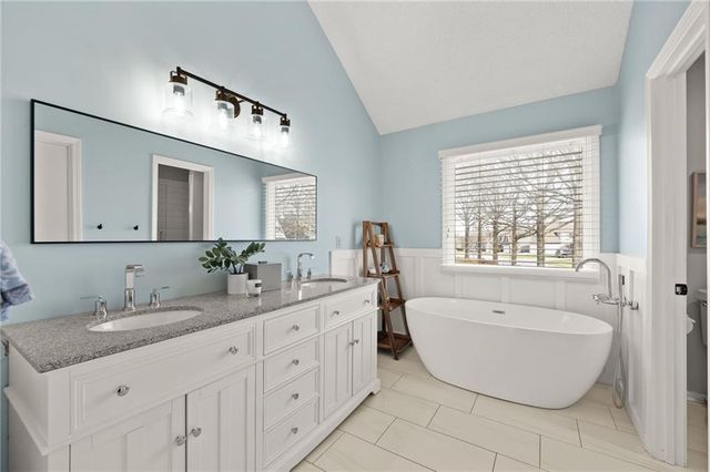 11943 S Hallet Street, Olathe, KS 66062