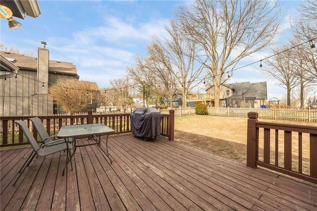 11943 S Hallet Street, Olathe, KS 66062