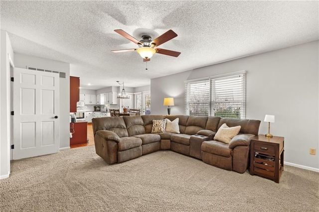 11943 S Hallet Street, Olathe, KS 66062