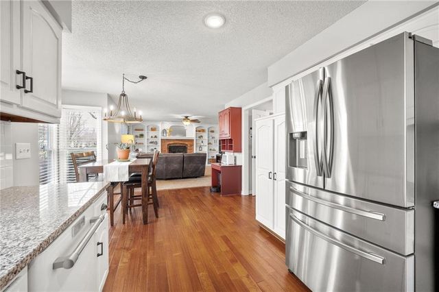 11943 S Hallet Street, Olathe, KS 66062