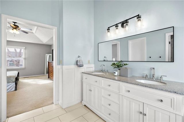 11943 S Hallet Street, Olathe, KS 66062