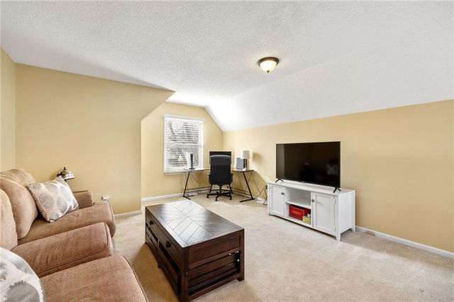 11943 S Hallet Street, Olathe, KS 66062