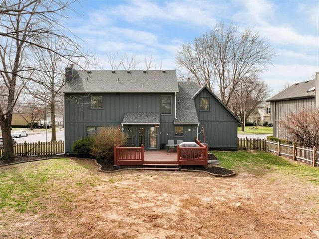 11943 S Hallet Street, Olathe, KS 66062