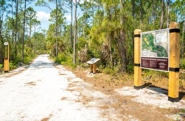 891 SW Heirloom Walk SW, Palm City, FL 34990