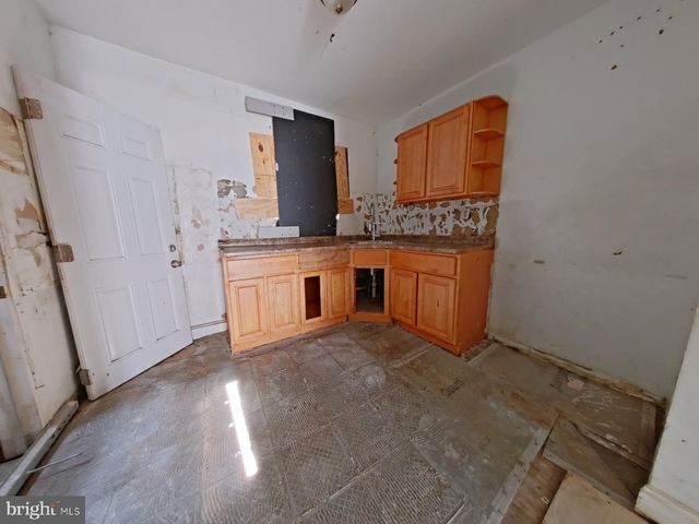 5108 MARLOW ST, Philadelphia, PA 19124