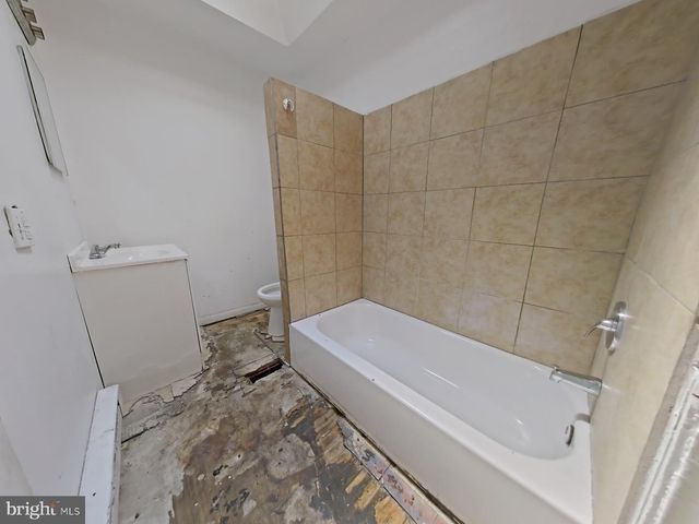 5108 MARLOW ST, Philadelphia, PA 19124
