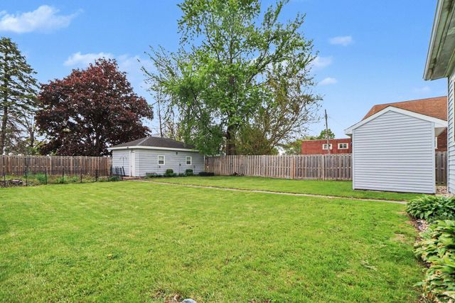 401 North Street, Wheeler, IN 46393