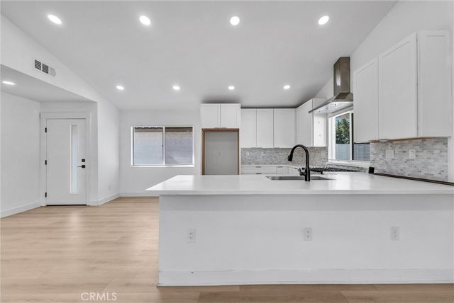 2092 Greenbriar, Colton, CA 92324