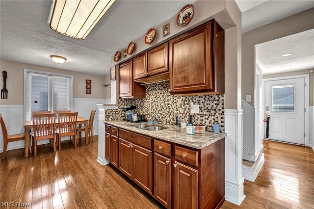 12909 Sprecher Avenue, Cleveland, OH 44135