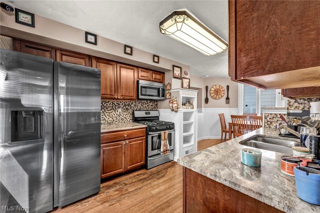 12909 Sprecher Avenue, Cleveland, OH 44135