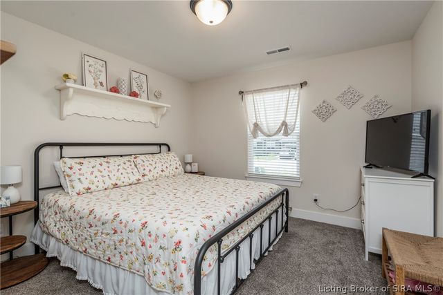5543 Limestone Creek Drive, Charlestown, IN 47111