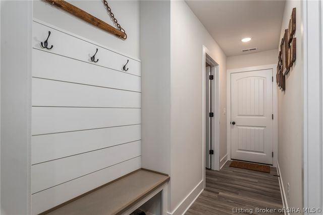 5543 Limestone Creek Drive, Charlestown, IN 47111