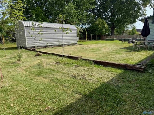 1220 Sizemore Street, Gadsden, AL 35903