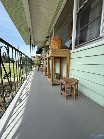 1220 Sizemore Street, Gadsden, AL 35903