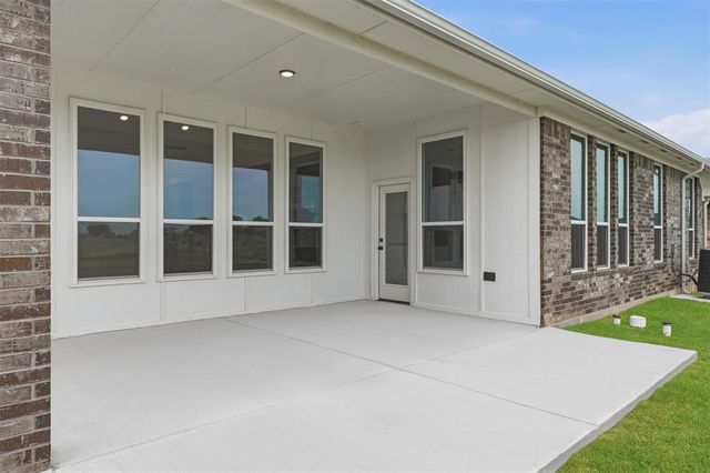 1412 SW 160th Street, Moore, OK 73170