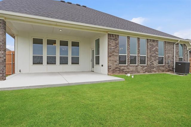 1412 SW 160th Street, Moore, OK 73170