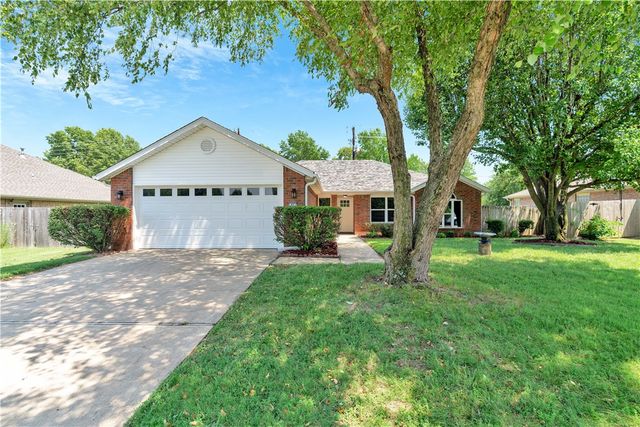 1491 Seneca Street, Springdale, AR 72762