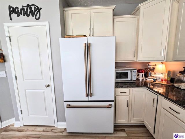 157 Tuscany Lane, Vine Grove, KY 40175