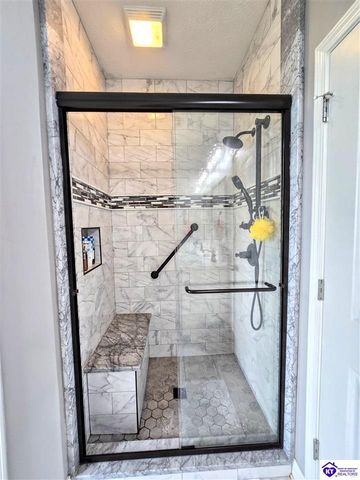 157 Tuscany Lane, Vine Grove, KY 40175