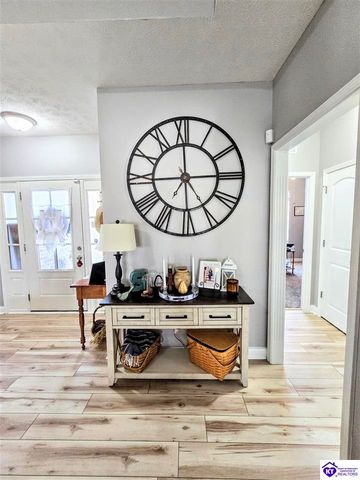 157 Tuscany Lane, Vine Grove, KY 40175