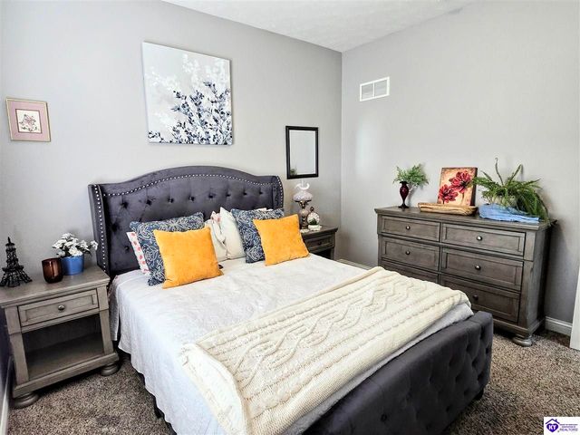 157 Tuscany Lane, Vine Grove, KY 40175