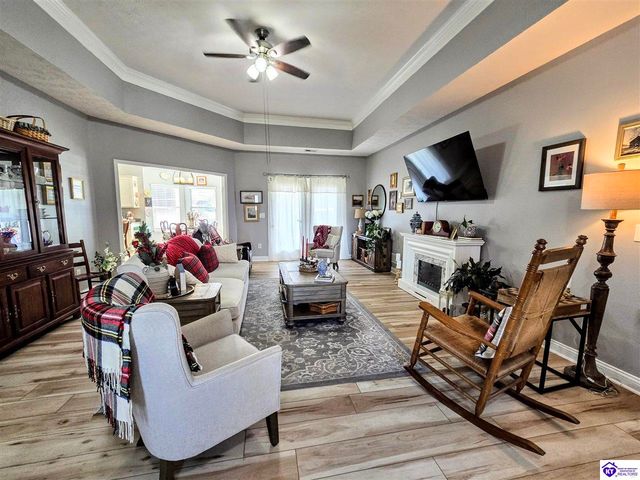 157 Tuscany Lane, Vine Grove, KY 40175