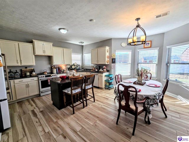 157 Tuscany Lane, Vine Grove, KY 40175