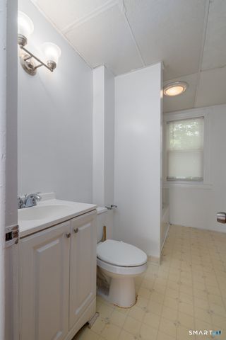 95 Sunnyside Avenue, Waterbury, CT 06708