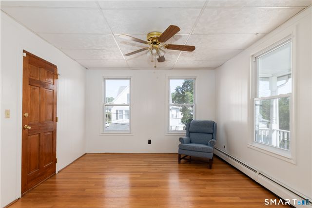 95 Sunnyside Avenue, Waterbury, CT 06708