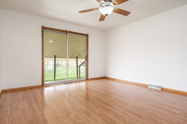 6435 COLUMBINE Boulevard, Rockford, IL 61108