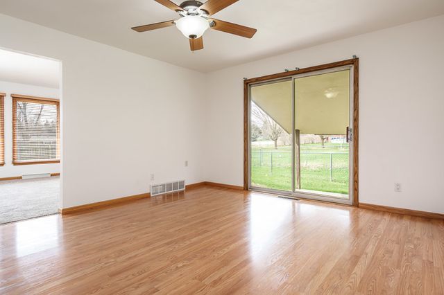 6435 COLUMBINE Boulevard, Rockford, IL 61108