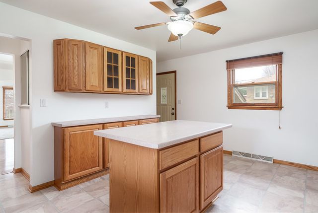 6435 COLUMBINE Boulevard, Rockford, IL 61108