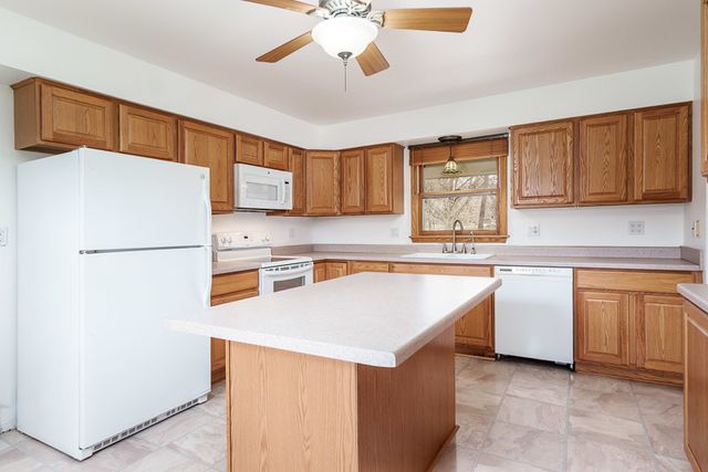 6435 COLUMBINE Boulevard, Rockford, IL 61108