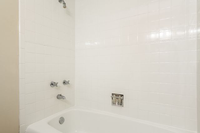 6435 COLUMBINE Boulevard, Rockford, IL 61108