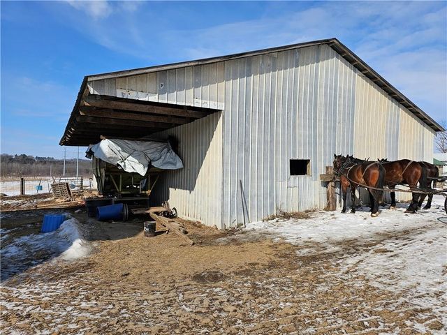 692 250th Street, Woodville, WI 54028