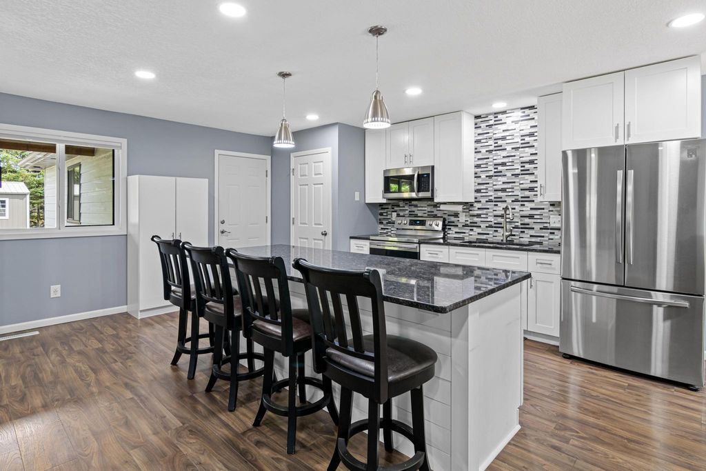 21914 E Bethel Boulevard NE, East Bethel, MN 55011 — photo 3