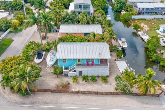 W 420 Indies Drive, Ramrod Key, FL 33042