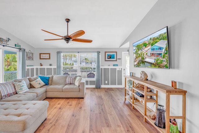 W 420 Indies Drive, Ramrod Key, FL 33042