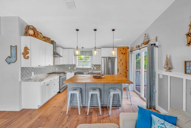 W 420 Indies Drive, Ramrod Key, FL 33042