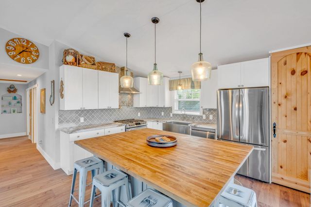 W 420 Indies Drive, Ramrod Key, FL 33042