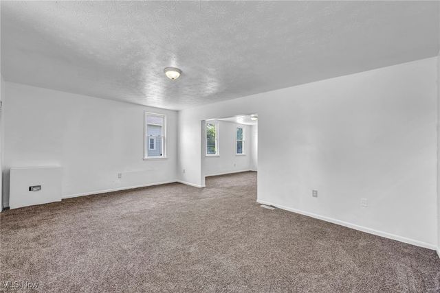 4571 Sackett Avenue, Cleveland, OH 44109