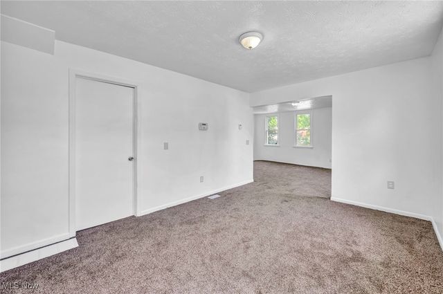 4571 Sackett Avenue, Cleveland, OH 44109