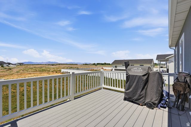 3237 S 5100 W, Hooper, UT 84315