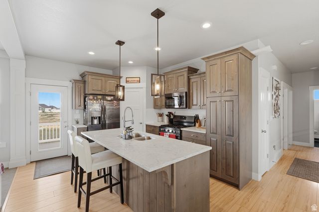3237 S 5100 W, Hooper, UT 84315