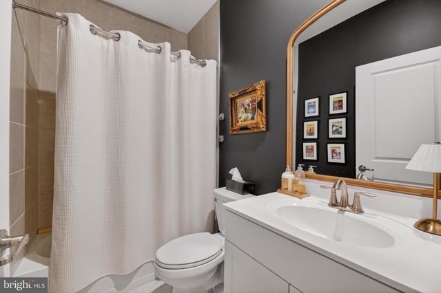 35 SARATOGA RD, New Egypt, NJ 08533