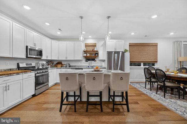 35 SARATOGA RD, New Egypt, NJ 08533