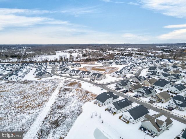 35 SARATOGA RD, New Egypt, NJ 08533