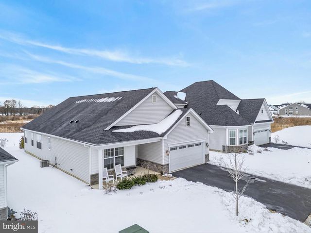 35 SARATOGA RD, New Egypt, NJ 08533